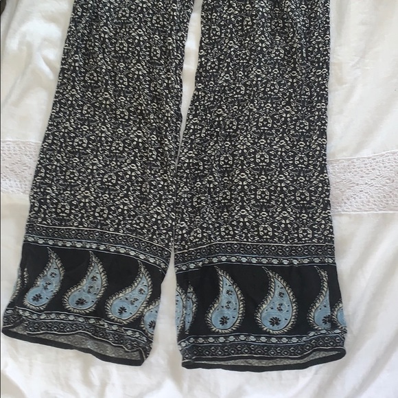 pants - Picture 2 of 4